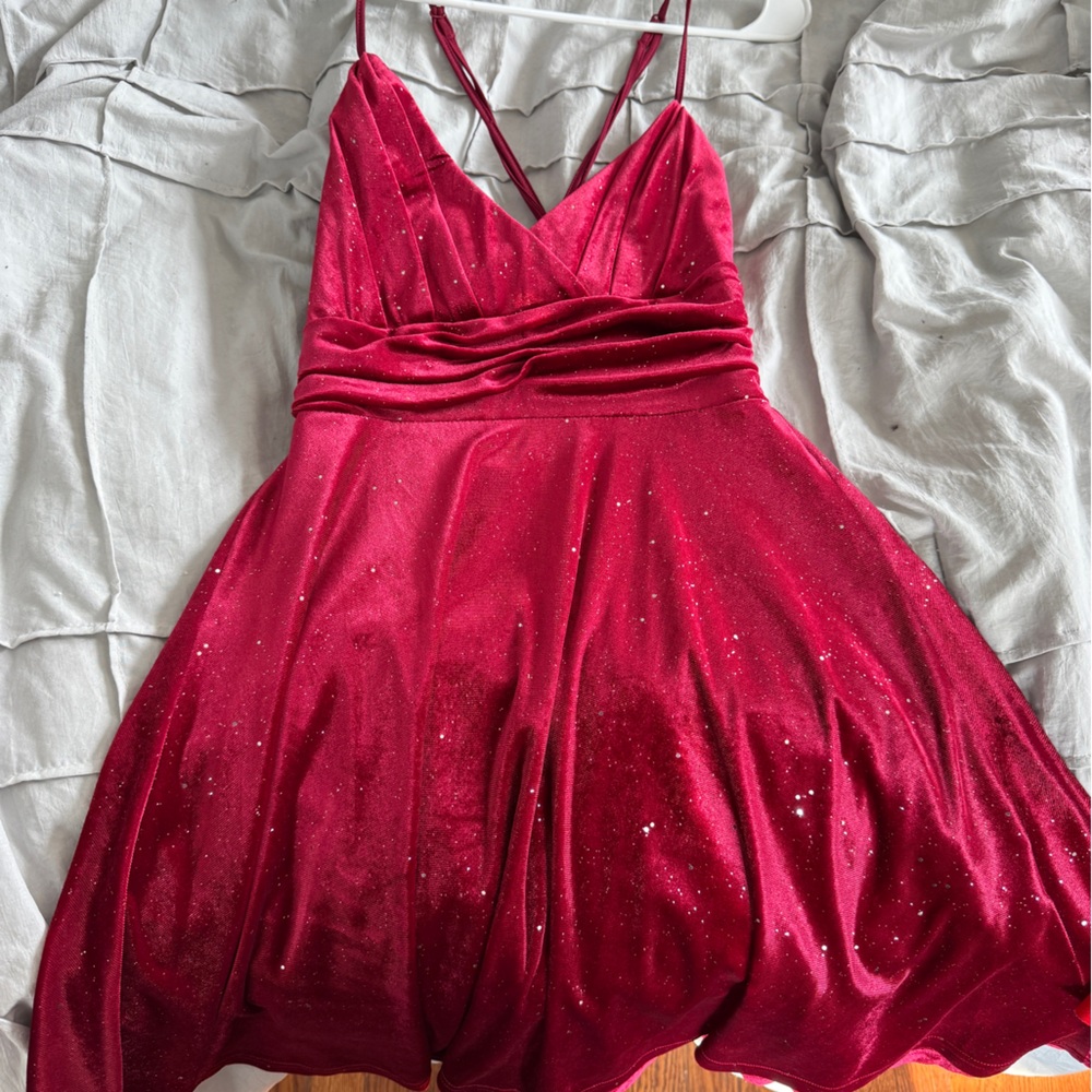 Elegant Red Midi Dress